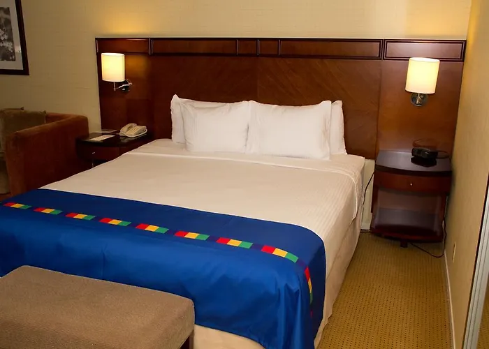 The Hotel Fresno